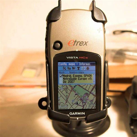 Подставка RAM® Form-Fit для серий Garmin eTrex Legend, Venture и Vista