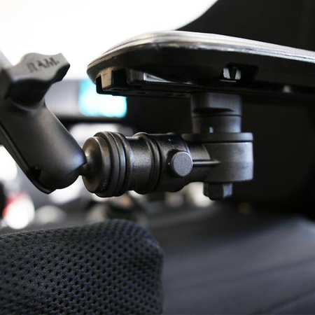 Универсальная база для инвалидных колясок RAM® с функцией быстрого освобождения и поворота