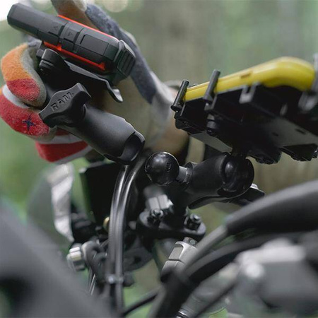 Держатель RAM® Spine Clip с шариком для портативных устройств Garmin