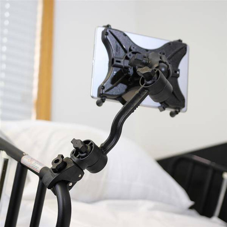 RAM® Tough-Claw™ с удлинителем с храповым механизмом и двойным шаровым креплением