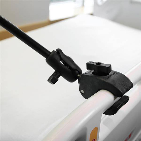 RAM® X-Grip® с креплением на трубе RAM® Tough-Claw™ диаметром 9 дюймов для планшетов с диагональю 9–11 дюймов