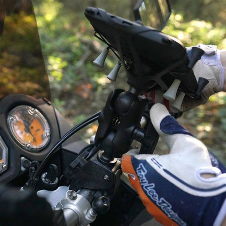 RAM® X-Grip® с креплением Tough-Claw™ для планшетов с диагональю 7–8 дюймов — размер C, короткий