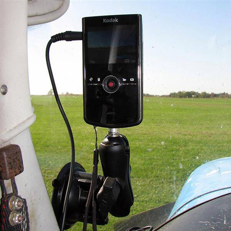 Крепление на присоске RAM® Twist-Lock™ с резьбовой шпилькой 1/4"-20 — средний размер