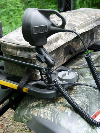 Крепление U-образным болтом на руль RAM® со светодиодным прожектором