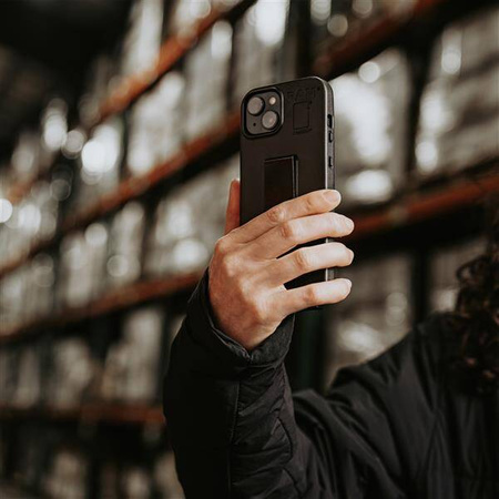 IntelliSkin® для Apple iPhone 15